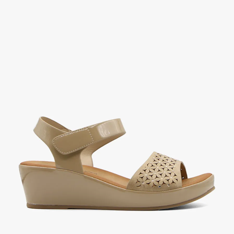 BLOSSOM TAUPE