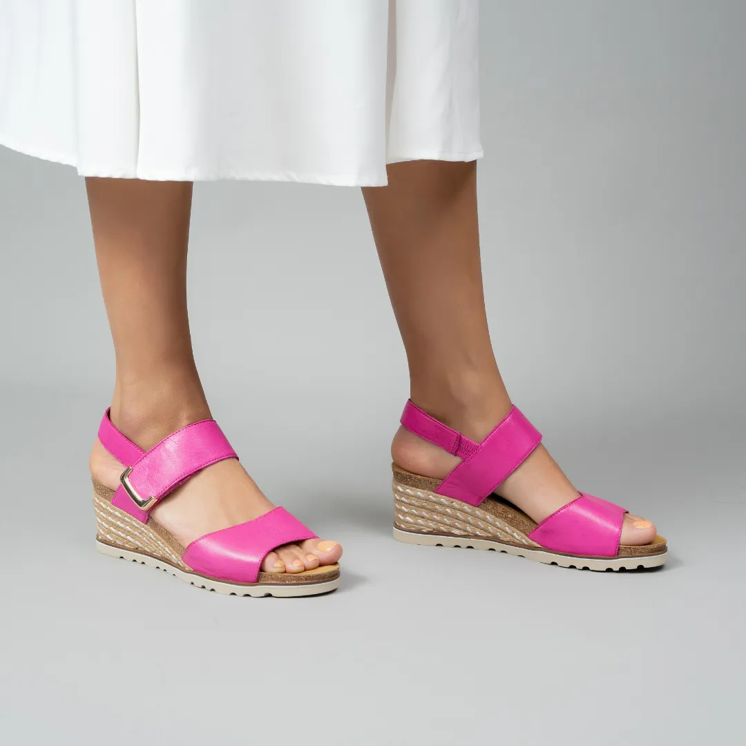 Evita - Hot Pink
